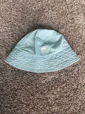 H&M Mint Green Bucket Hat with Daisy Embroidery
